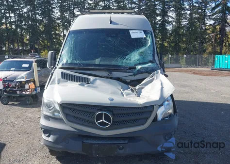 2016 Mercedes-Benz Sprinter 2500 Normal Roof from USA, damaged, VIN WD4FE7CD1GP181085